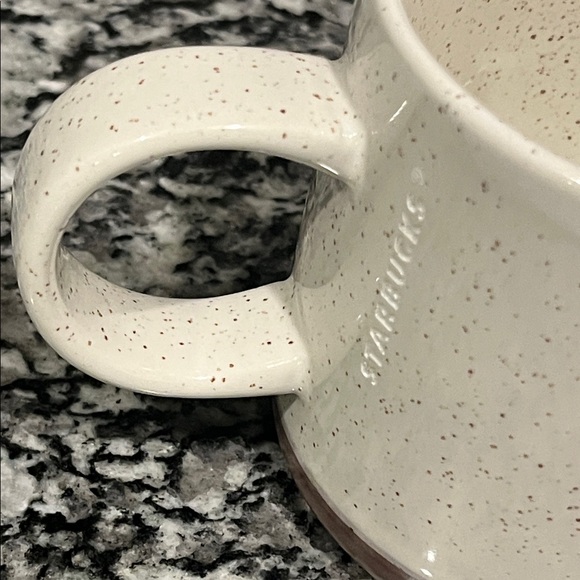 Starbucks CUTE Speckled Rose Gold Heart Mug 12 oz - Picture 5 of 8